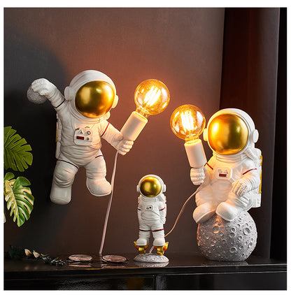 Creative Astronaut Wall Lamp - Modern, Simple Living Room, Bedroom, Hanging Ornament, Resin, Crafts, Gift.